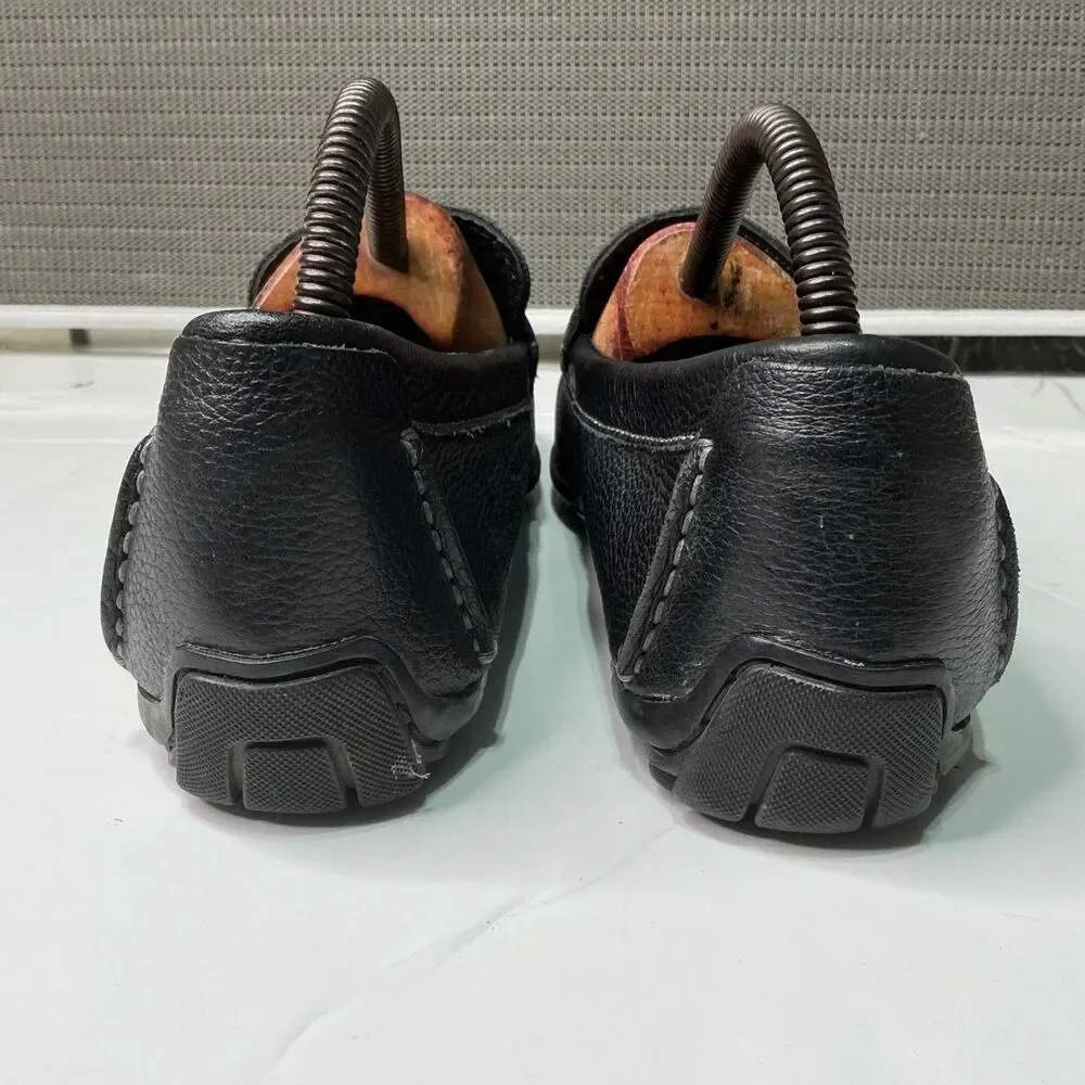 Clarks Black Leather Men's Moccasin Loafers Size 10 Comfortable Slip-On Casual